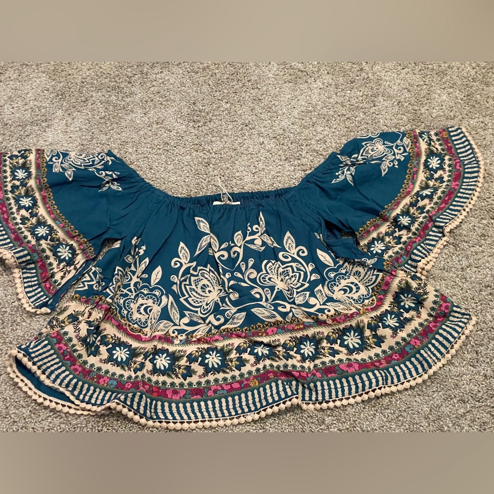 NEW Natural Life Crop Top “Sabrina” Navy Blue w Floral and Border M Brand New